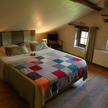 Les Grandes Fontaines Bed and Breakfast La Longine Eksteriør billede