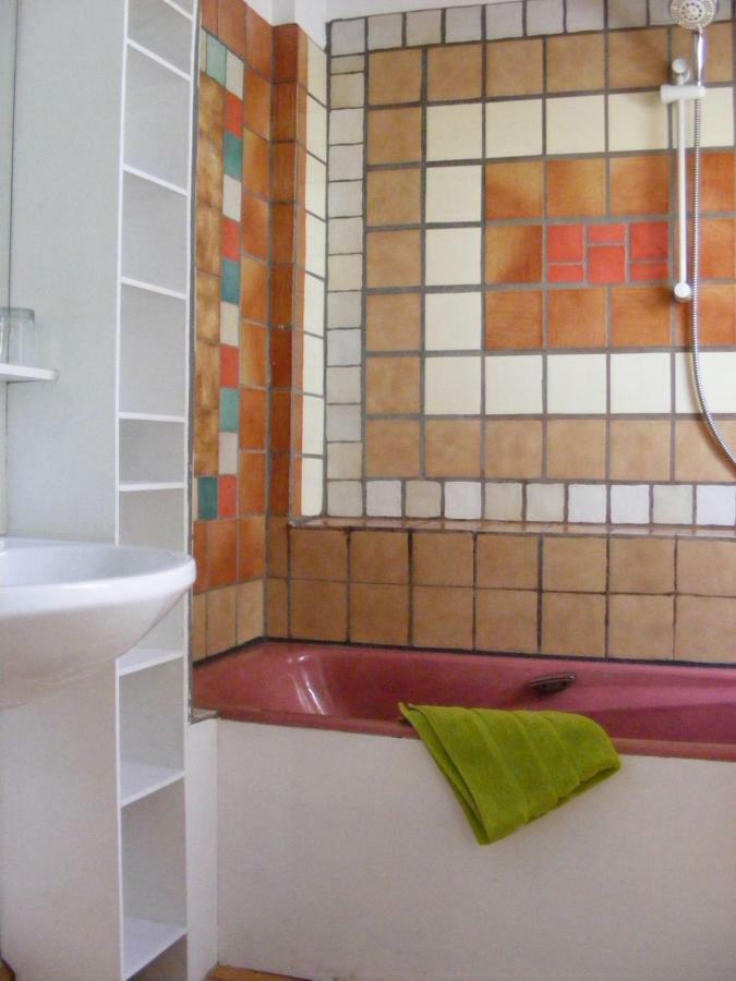 Les Grandes Fontaines Bed and Breakfast La Longine Eksteriør billede